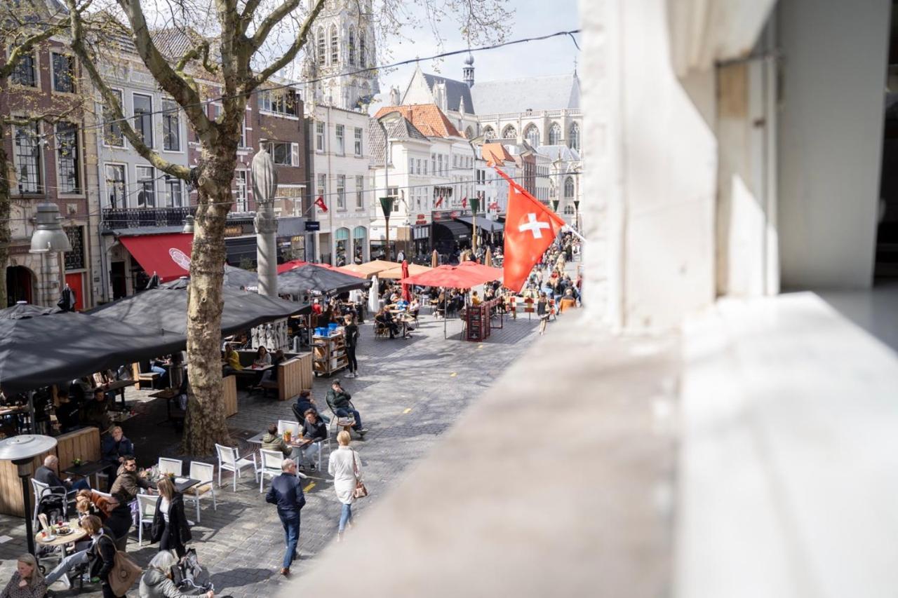 Gloria'S Loft Op De Grote Markt Breda Esterno foto