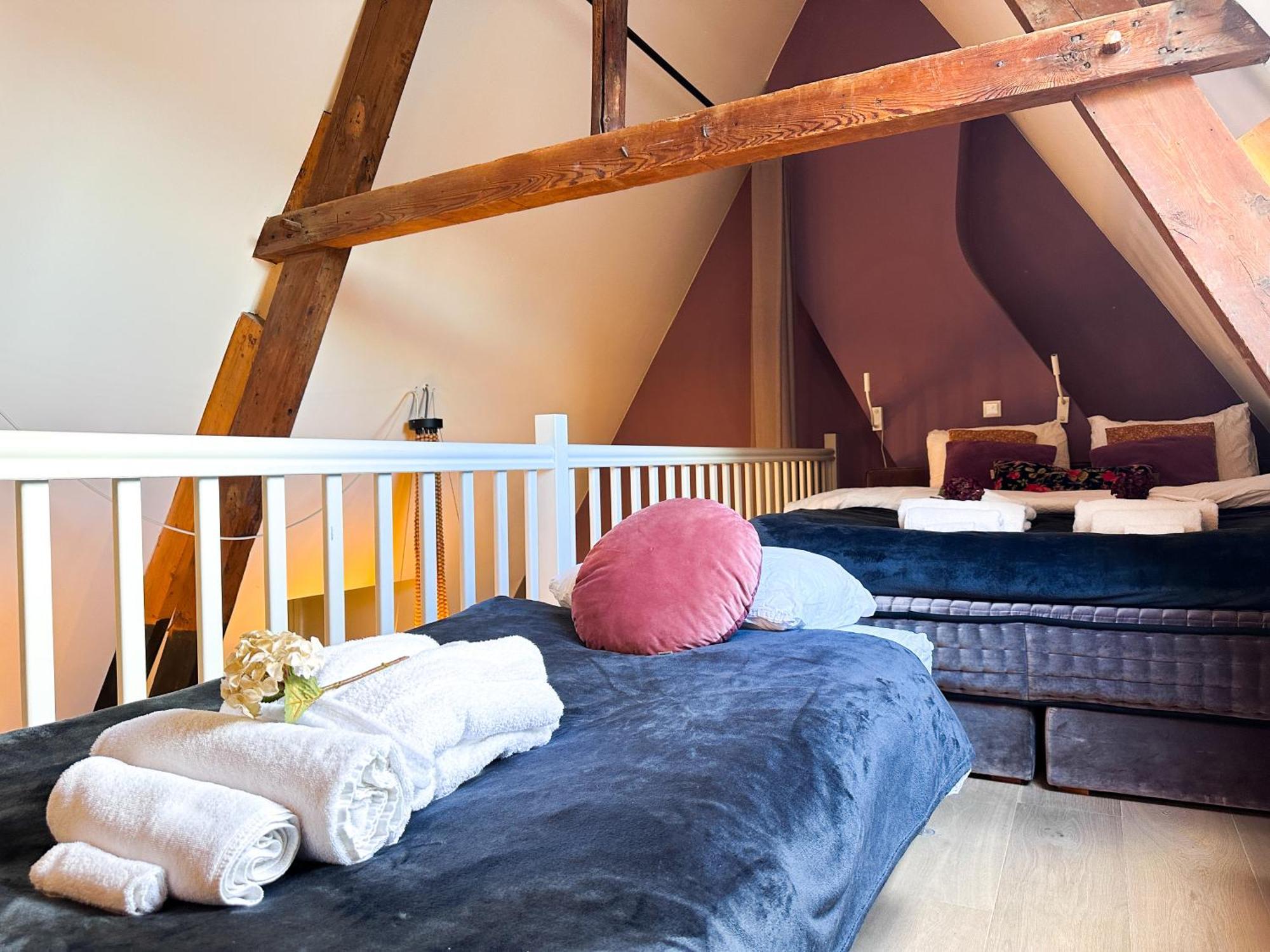 Gloria'S Loft Op De Grote Markt Breda Esterno foto